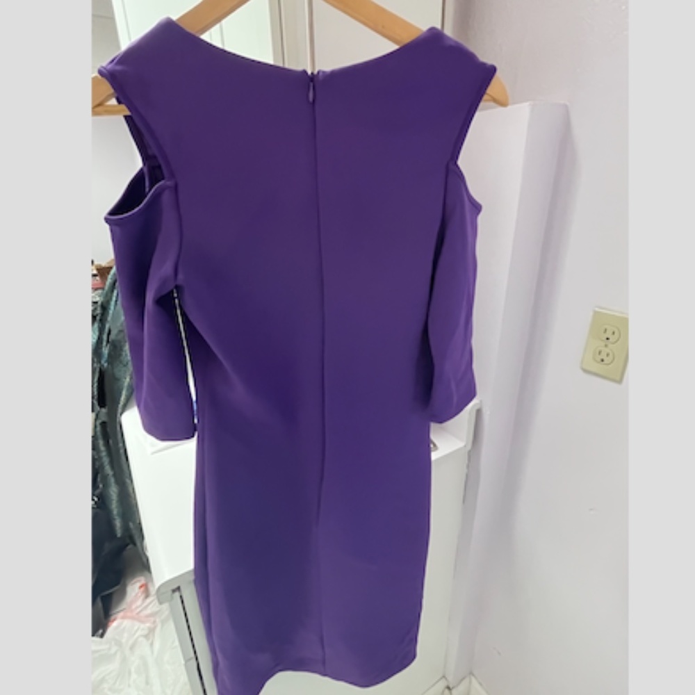 Dress - Picture 2 of 2